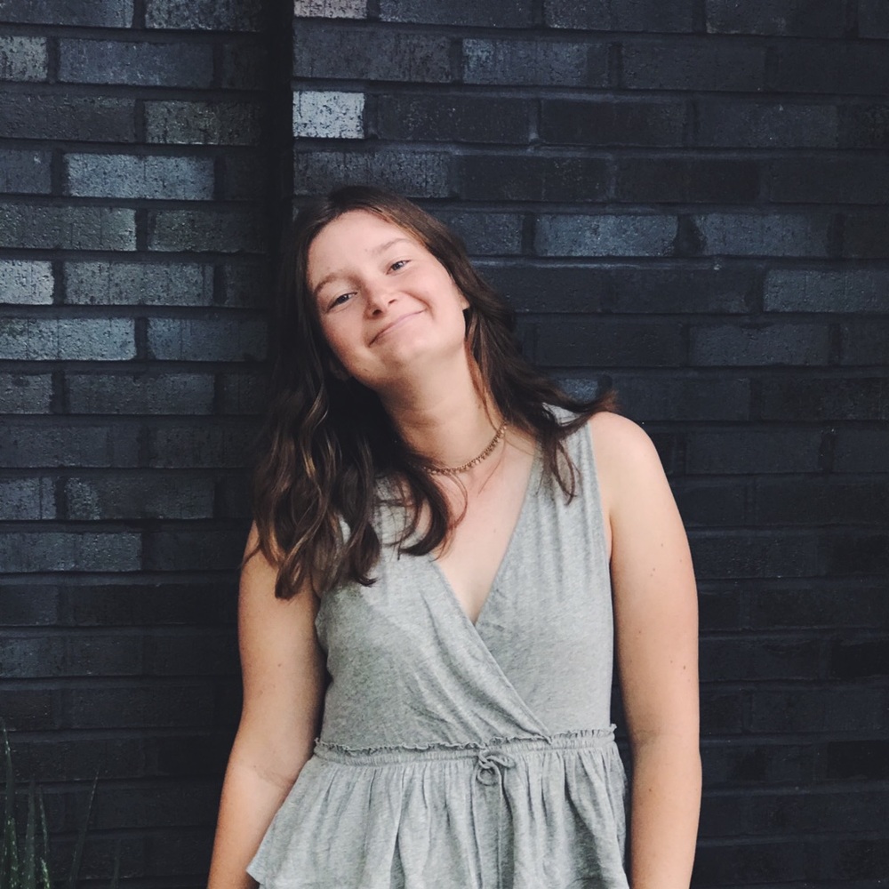 Meet your Posher, Valerie